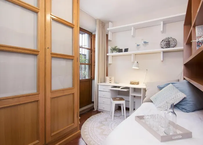 Chezmoihomes Alhambra Penthouse Appartement